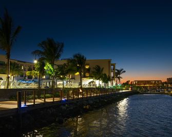 Hyatt House Naples/5th Avenue - Naples - Building