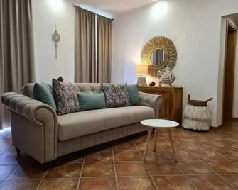 House Bali Furnas - Povoação - Wohnzimmer