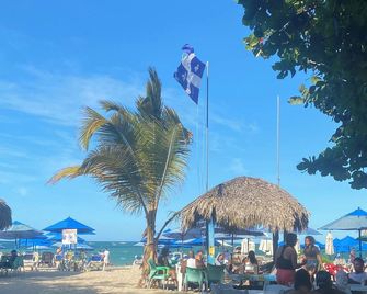 Welcome to your vacation Oasis - San Felipe de Puerto Plata - Strand