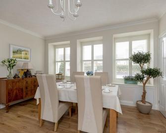 Persie Croft Bed & Breakfast - Auchterarder - Essbereich