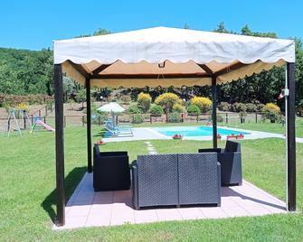 Agriturismo la Coccinella - Poggioni - Piscina