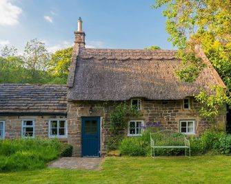 Park Cottage Chatsworth Estate - Baslow - Building