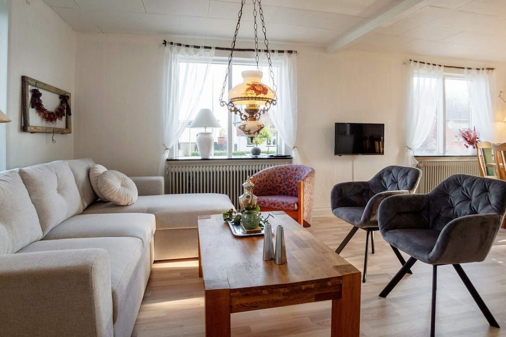 8 person holiday home in Lemvig-By Traum – Lemvig
