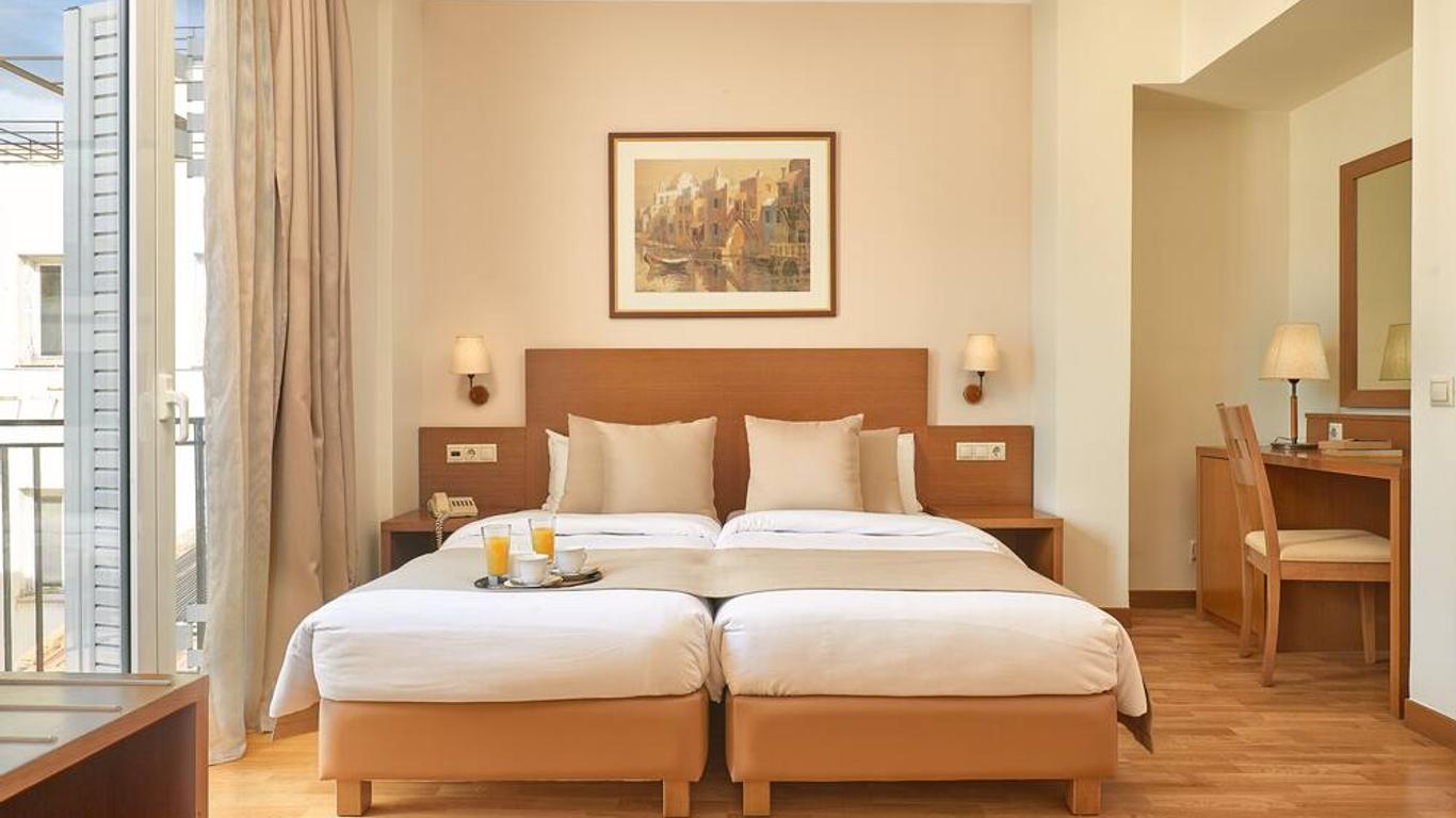 Athos Hotel