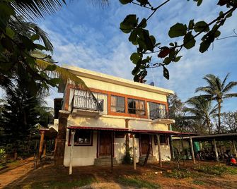 Mermaid Beach Resort - Vengurla - Building