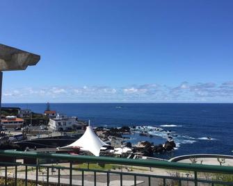 Hotel Euro Moniz - Porto Moniz - Patio