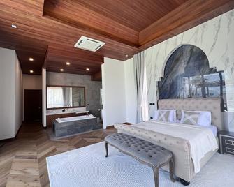 Brand New Villa with private pool and Jacuzzi - Choeng Thale - Sypialnia