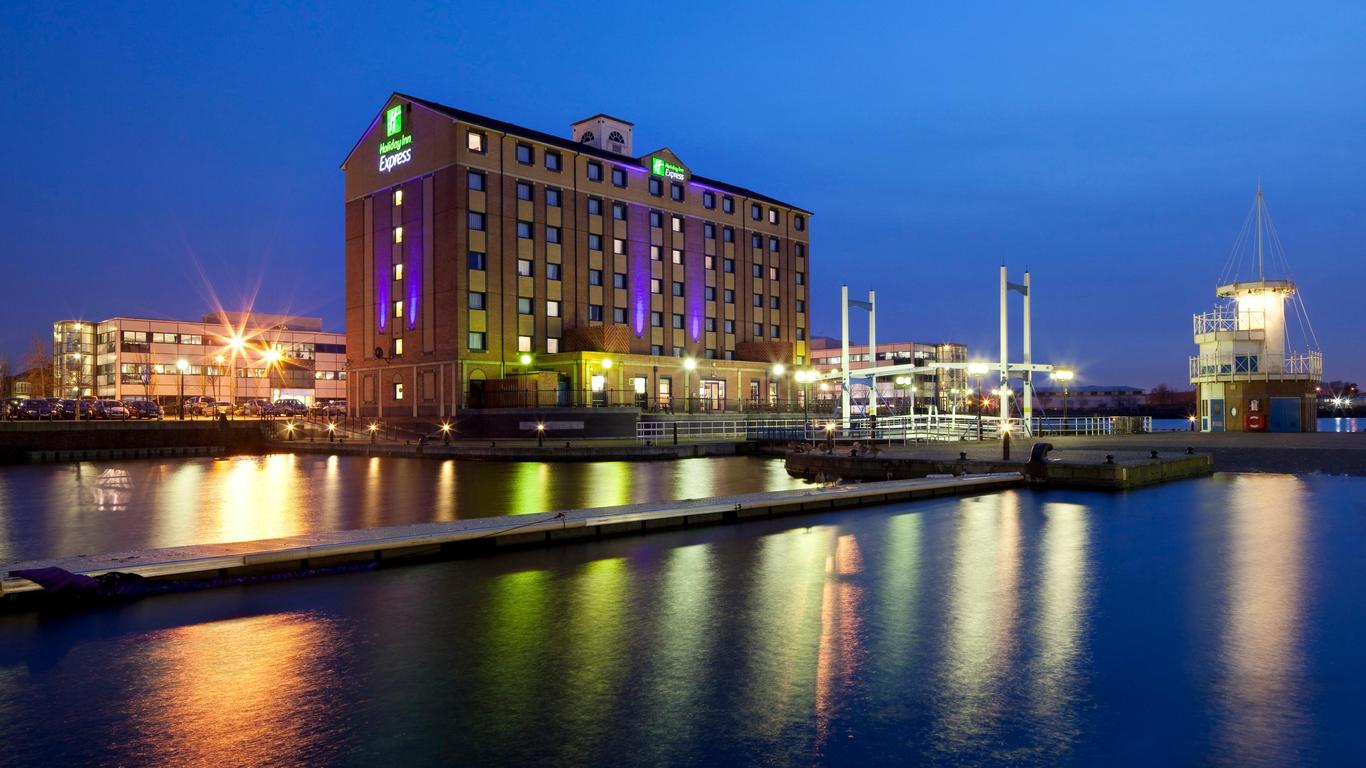 Holiday Inn Express Manchester - Salford Quays By IHG