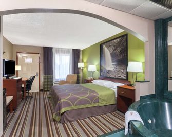 Super 8 by Wyndham Clarksville Northeast - Clarksville - Camera da letto