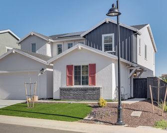 7 Mi to Folsom Lake: Sacramento Area Apartment - Folsom - Edificio