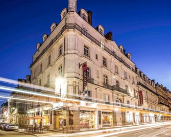 Hôtel Mercure Rennes Place Bretagne - רן - בניין
