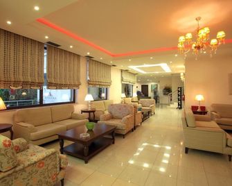 Kyniska Hotel - Plitra