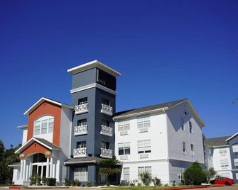 Candlewood Suites Houston Space Center – Webster By IHG - Webster - Building