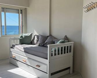 Charming 1-bedroom apartment in beautiful Puerto Madryn with WiFi - Puerto Madryn - Sala de estar