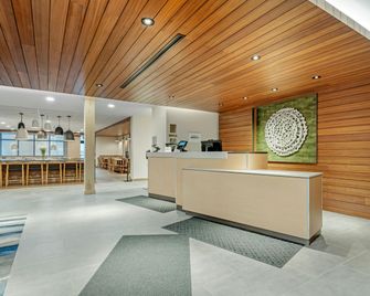 Fairfield by Marriott Inn & Suites North Conway - נורת' קונווי - דלפק קבלה