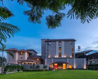 Hotel Cachar Club - Silchar - Building