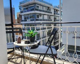 SkyView superior Studios 1 - Kavala - Balcon