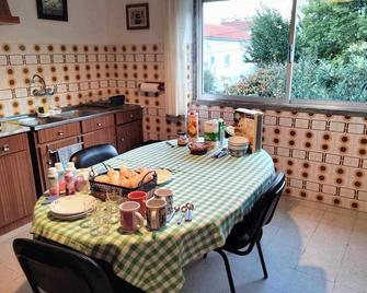 Casa Xantarim - Santarém - Dining room