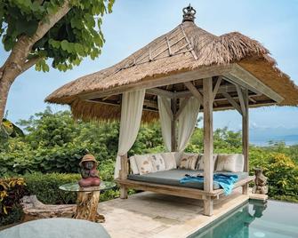 Stunning Private Villa With Great Facilities And Awesome Views. - Nusa Penida - Uteplats