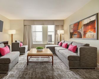 Hampton Inn & Suites New Orleans Downtown (French Quarter Area) - Nueva Orleans - Sala de estar