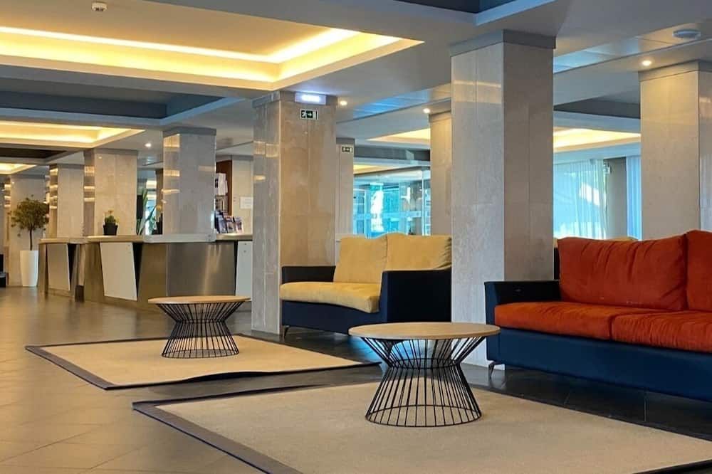 هوتل نافيجادوريس