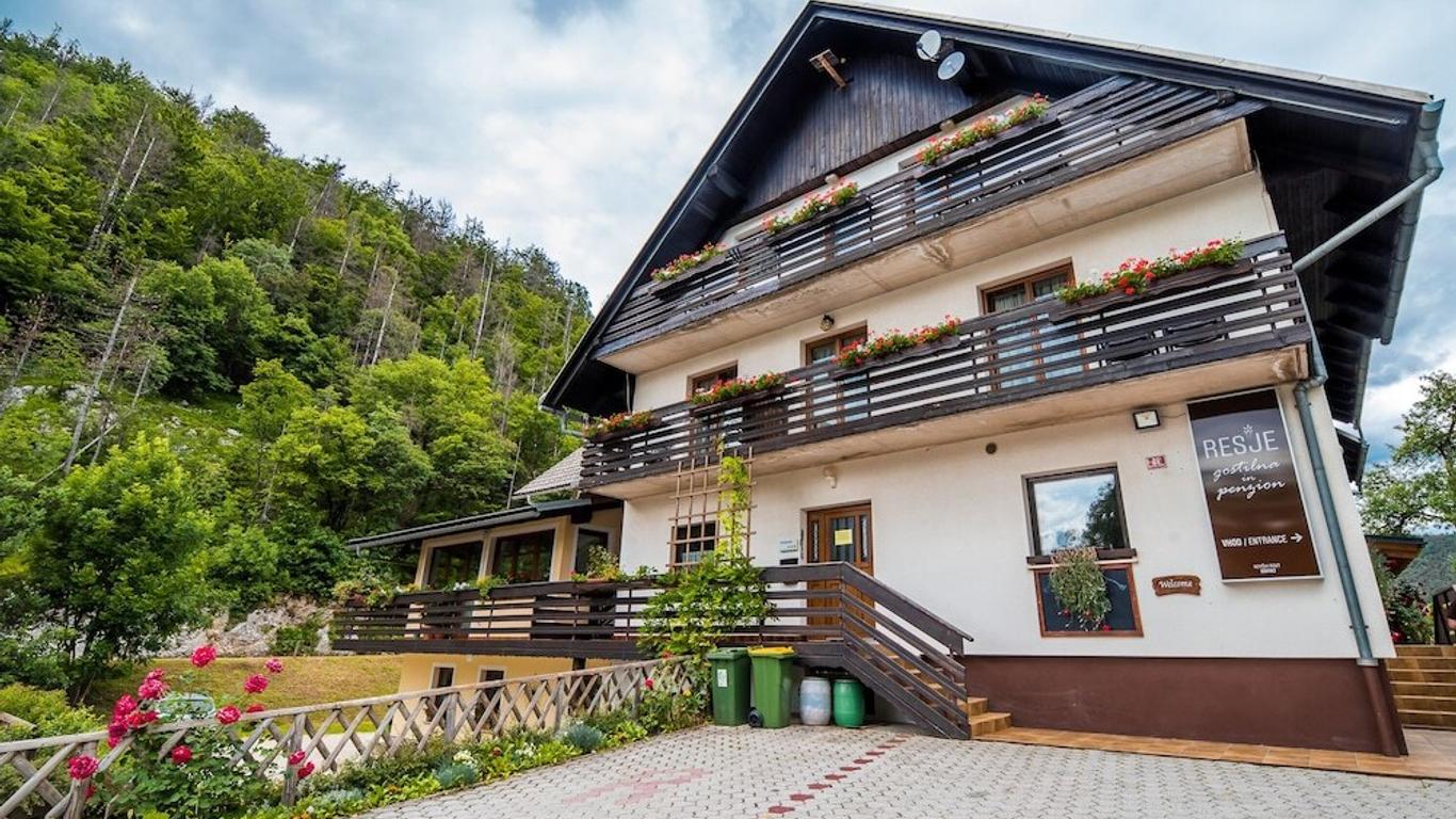 Bed & Breakfast Hisa Resje