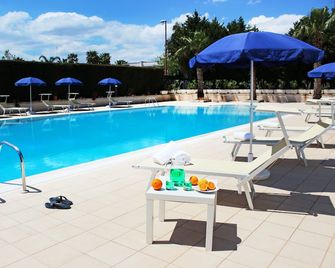 Residence Hotel Oasi Salento - Melendugno Lecce - Pool