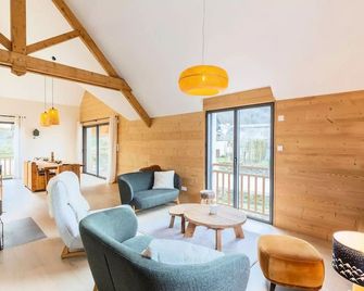 Maison moderne pour 8 pers à Armenteule, Loudenvielle, avec Wifi et garage - FR-1-695-47 - Loudenvielle - Salon