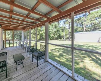 Gone to the Beach cozy small home located near beach - Seagrove Beach - Balcón