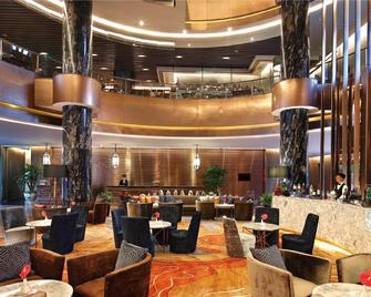 Crowne Plaza Kunming City Centre By IHG - Kunming - Bar