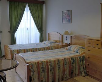 Apartamento Zarco - Low budget - Funchal - Bedroom