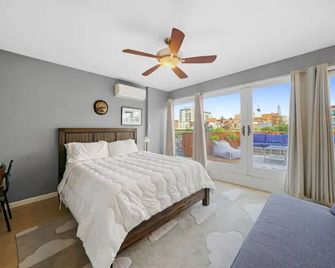 Beautiful Modern Designer Home ~ Downtown - 4-Bed/4-Bath - Chicago - Schlafzimmer