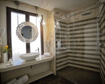 Terrazzani Suite - Comiso - Baño