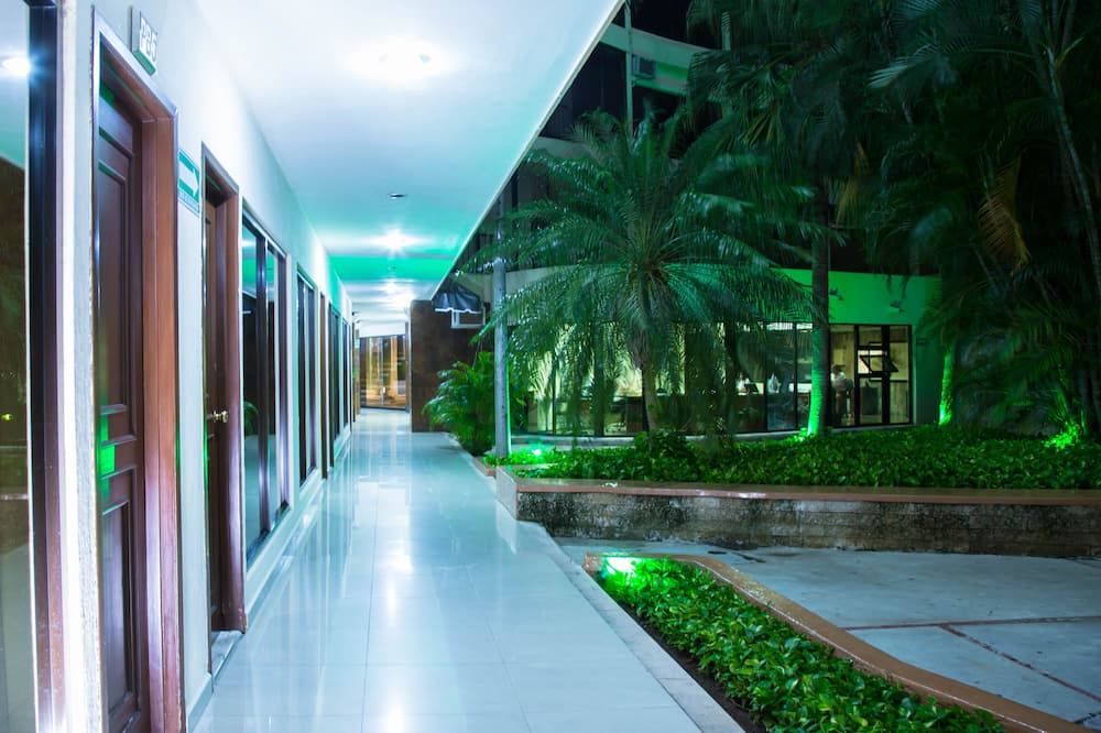 Hotel Ambassador Merida - מרידה - לובי