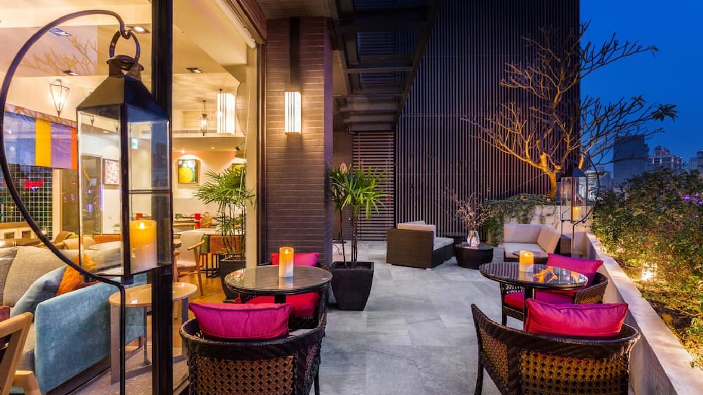 لاكل هوتل - لوتشو تايباي