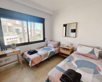 Casa Mila Roda Sleeps 4 with Pool - Roda