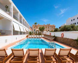 Hotel S'Algaret - Fornells - Piscina