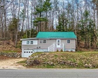 Cozy Dog-Friendly Home with WiFi - Albany - Edificio