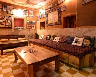 Yogis Guest House - Jodhpur - Reception