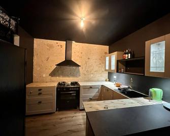 Le loft Bergeracois & Salle de jeux - Bergerac - Cocina
