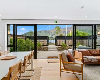 Lakeview Luxury Villa - Wanaka - Wohnzimmer