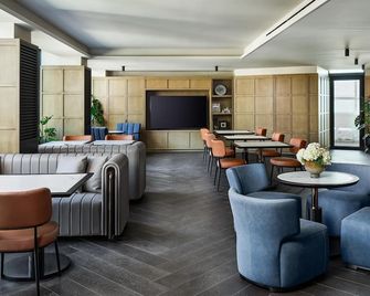 더 조지 앳 콜럼비아, 테피스트리 컬렉션 바이 힐튼 - 뉴욕 - 라운지