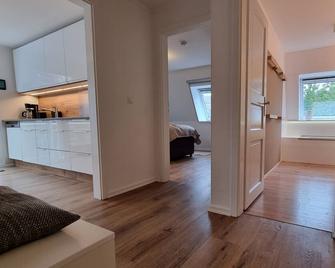 NEW Stylish vacation apartment time out2-6 pers. at the edge of the forest near Potsdam/Berlin - Borkheide - Küche