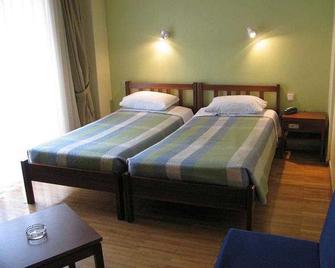 Hotel Alexandros - Volos - Schlafzimmer