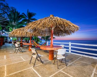 Traditional Sierra Leon Oceanfront Rooms - Puerto Vallarta