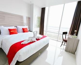 Win Grand Hotel - Bekasi - Habitación
