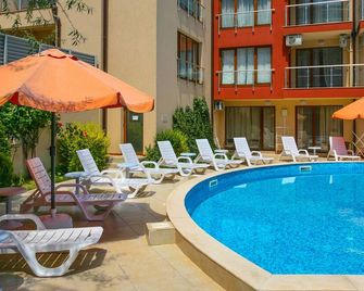 Apart-Hotel Onegin - Sozopol - Pool