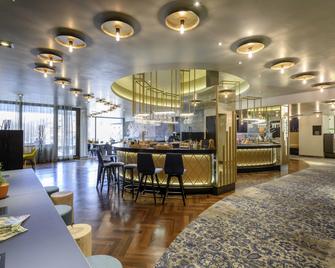 Mercure Hotel Freiburg am Münster - Friburgo de Brisgovia - Bar