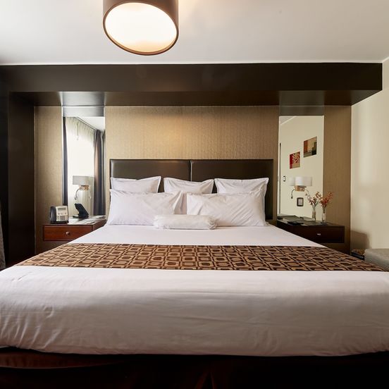 Bedroom view of Hotel Carrera