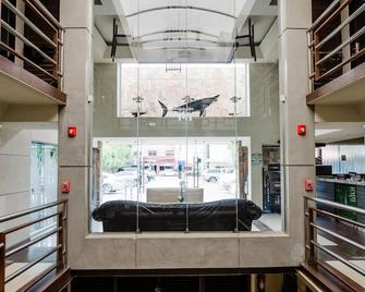 Hotel Velario - Tijuana - Lobby